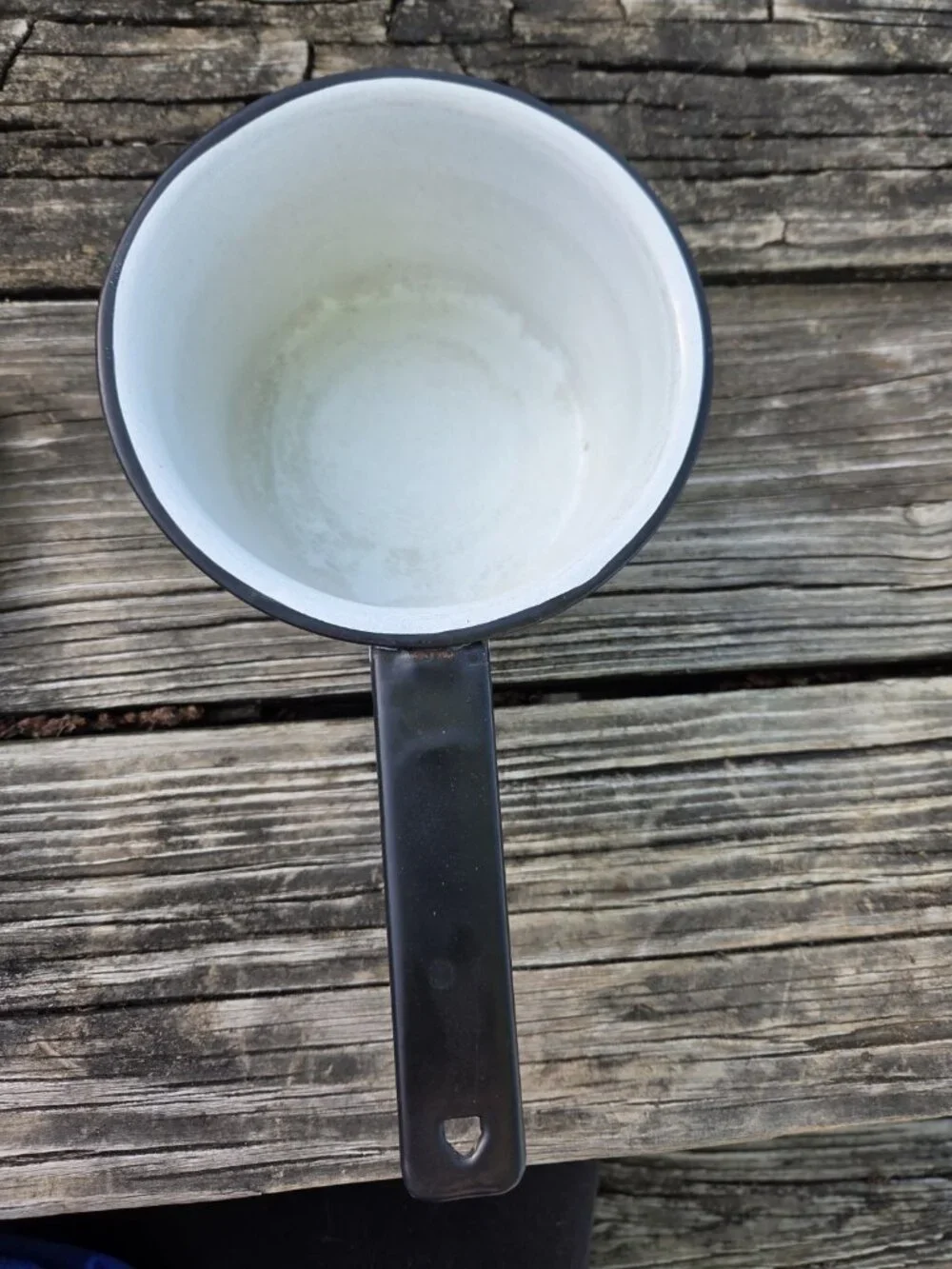 Vintage White with Black Trim Enamelware Saucepan with‎ Lid Enamel Tuxedo
